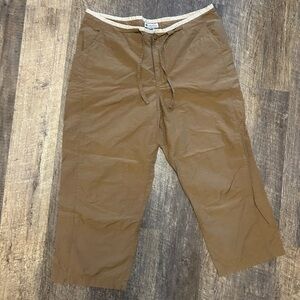 Columbia Women’s Hiking Pants Capris Tan Size L Outdoor Trail